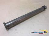 AXE DE ROUE ARRIERE YAMAHA R6 2009
