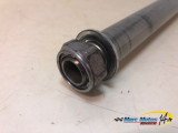 AXE DE ROUE ARRIERE YAMAHA R6 2009