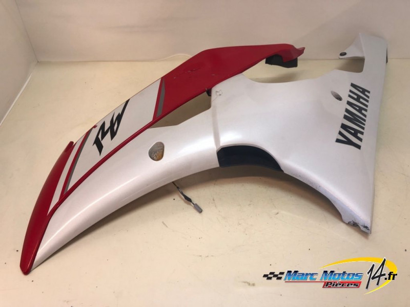 FLANC DE CARENAGE GAUCHE YAMAHA R6 2009