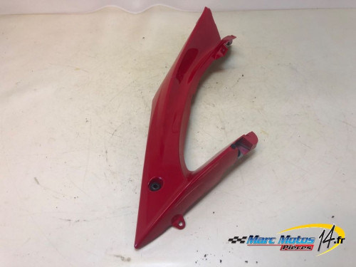 HABILLAGE DE CARENAGE DROIT YAMAHA R6 2009
