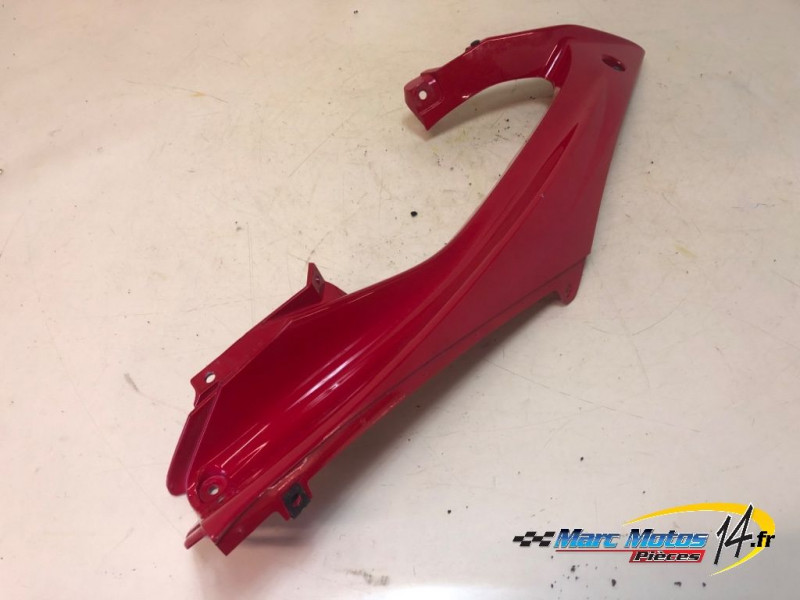HABILLAGE DE CARENAGE DROIT YAMAHA R6 2009