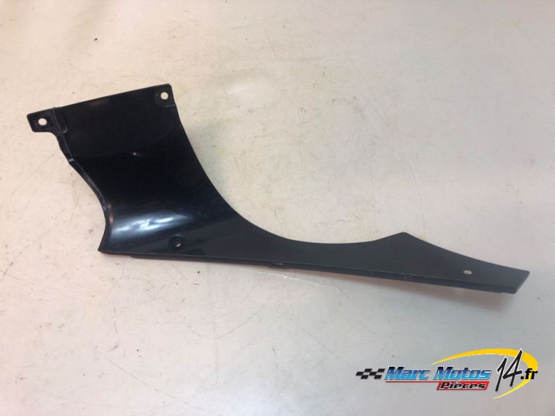 HABILLAGE DE TETE DE FOURCHE DROIT YAMAHA R6 2009