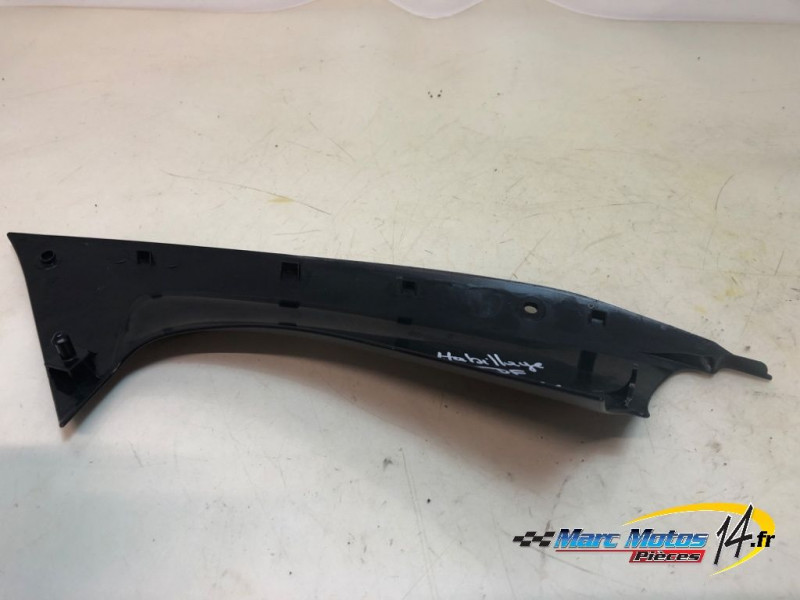 HABILLAGE DE TETE DE FOURCHE GAUCHE YAMAHA R6 2009