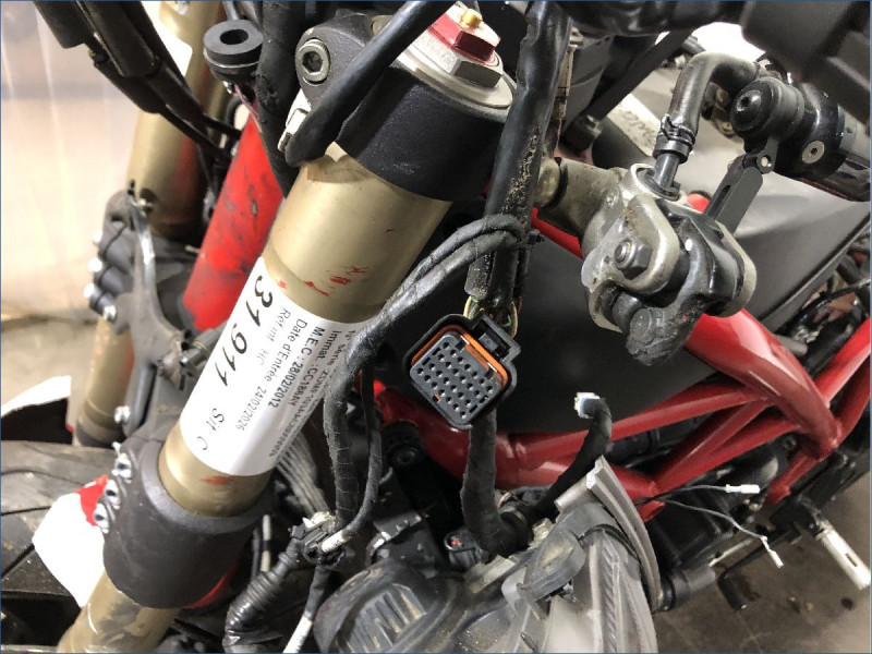 DUCATI 848 STREETFIGHTER 