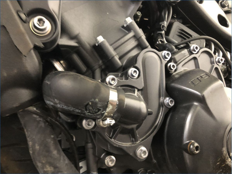 YAMAHA MT09 