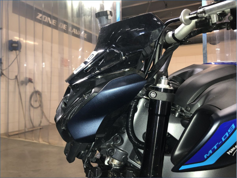 YAMAHA MT09 