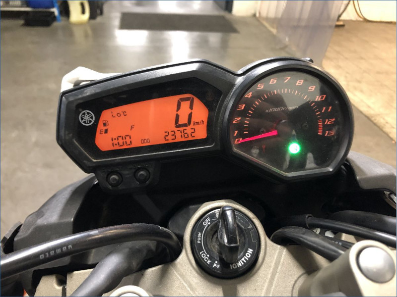 YAMAHA XJ6 N