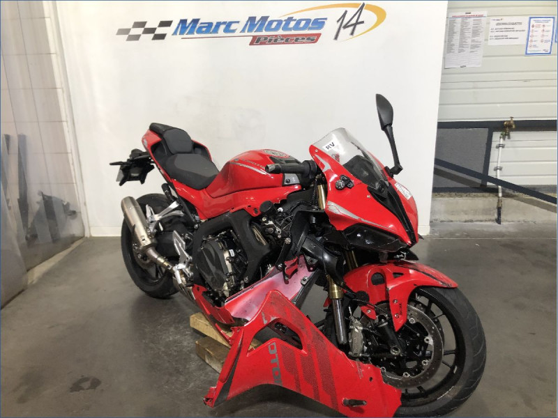 QJMOTOR 800 SRK RR 