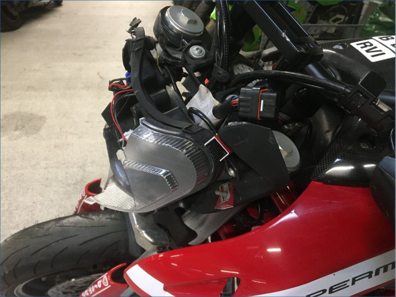 DUCATI 796 HYPERMOTARD 