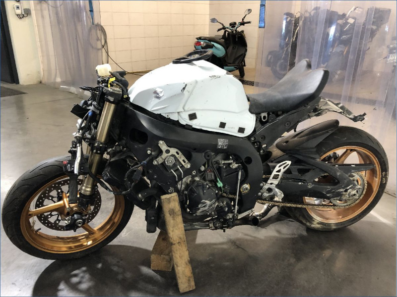 SUZUKI 1000 GSXR 