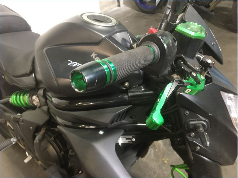 KAWASAKI ER6 N