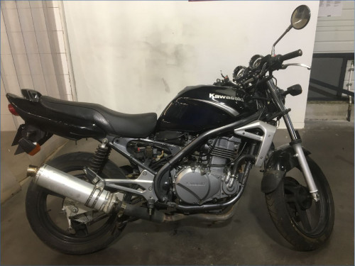 KAWASAKI ER5 MTT1