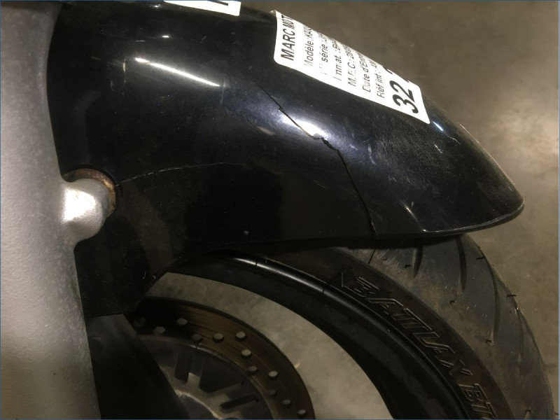 KAWASAKI ER5 MTT1