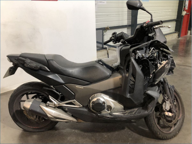 HONDA 750 INTEGRA 