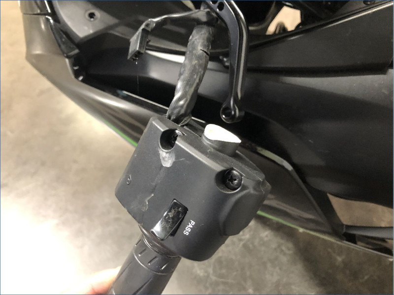 KAWASAKI ZX6R 636 