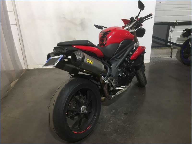 TRIUMPH 1050 SPEED TRIPLE 
