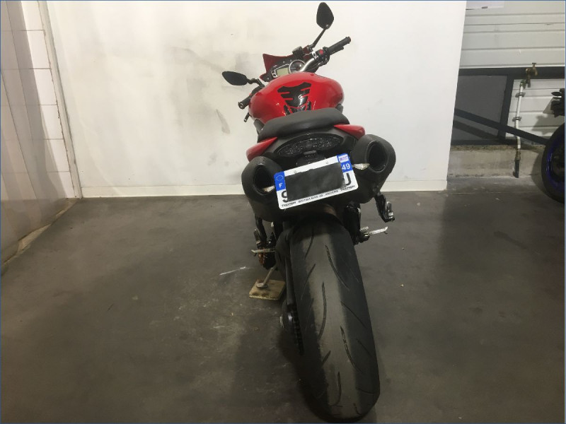 TRIUMPH 1050 SPEED TRIPLE 