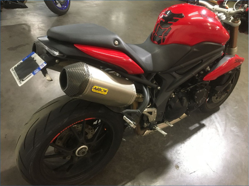 TRIUMPH 1050 SPEED TRIPLE 