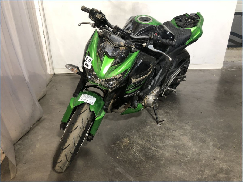 KAWASAKI Z800 