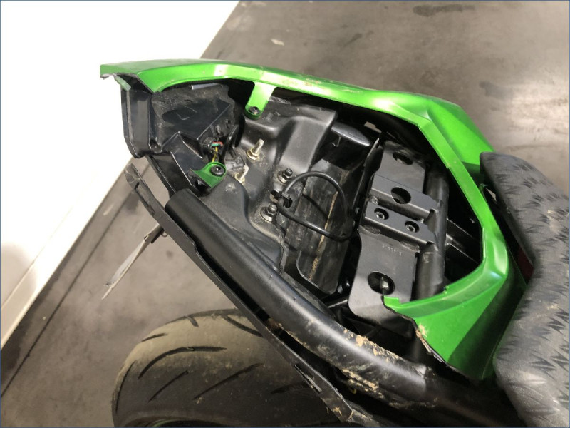 KAWASAKI Z800 