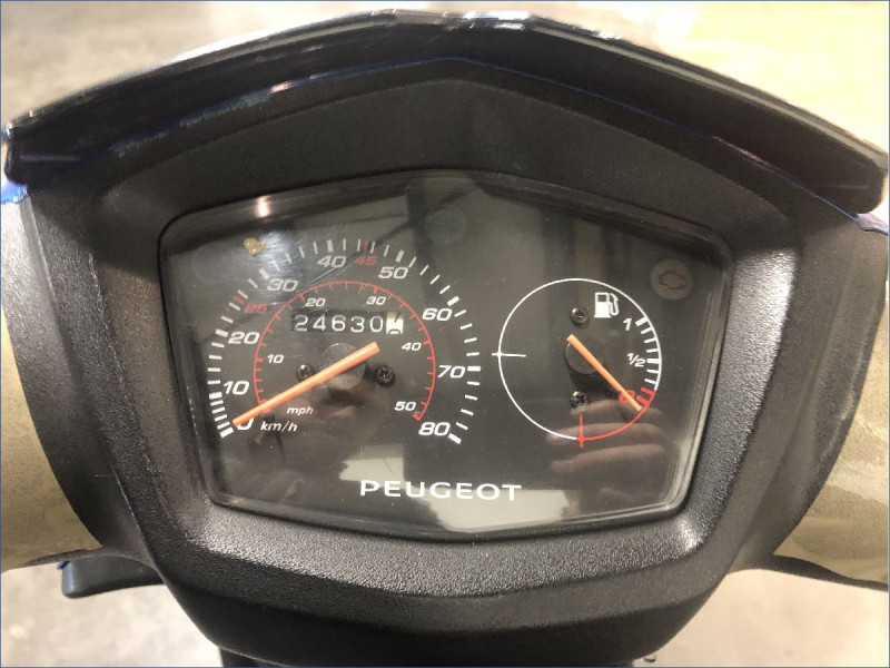 PEUGEOT 50 KISBEE 