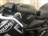 TRIUMPH 660 TRIDENT 