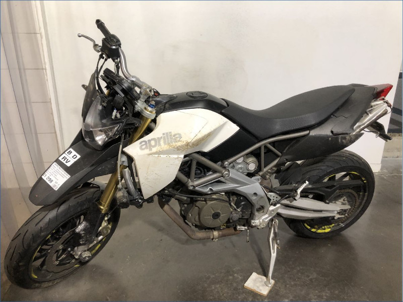 APRILIA 750 DORSODURO 