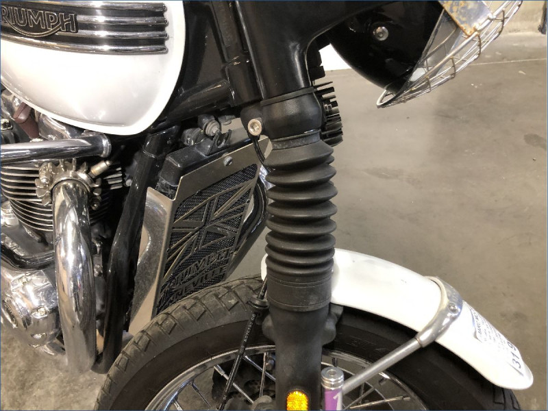 TRIUMPH 1200 BONNEVILLE 