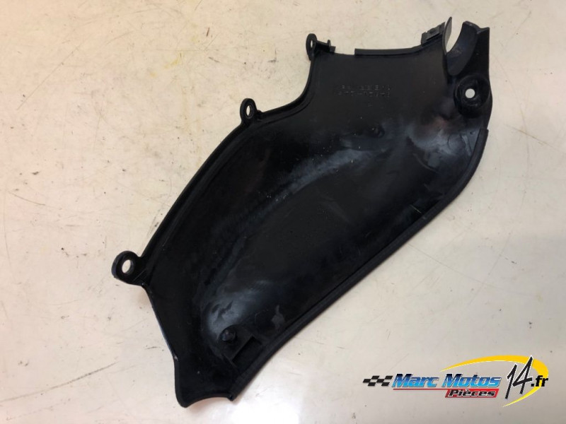 HABILLAGE DE TETE DE FOURCHE DROIT SUZUKI 1300 GSXR HAYABUSA 2006