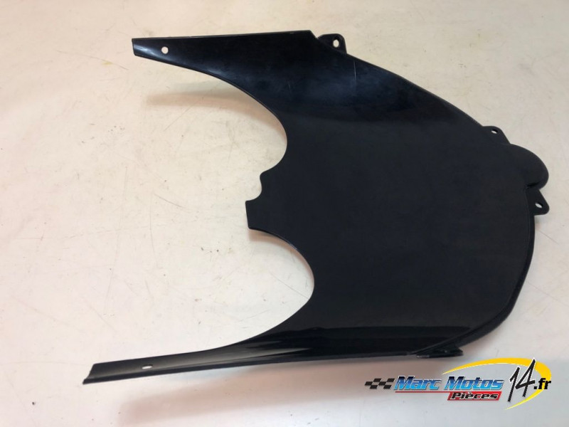 HABILLAGE DE TETE DE FOURCHE INFERIEUR SUZUKI 1300 GSXR HAYABUSA 2006