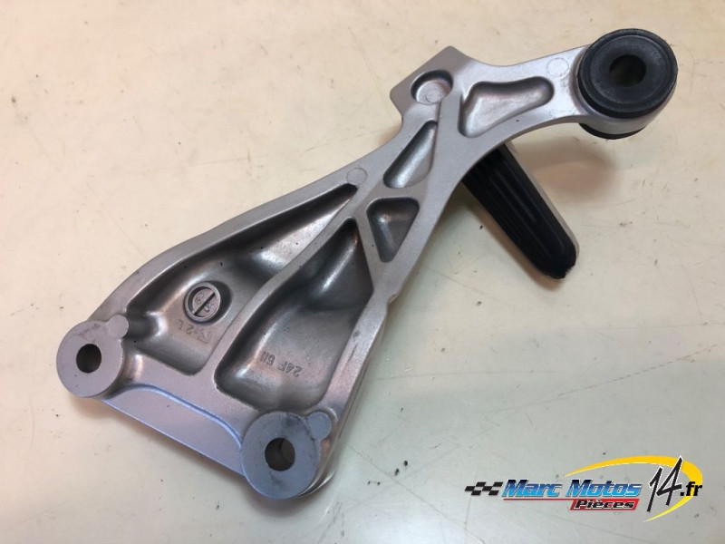 PLATINE ARRIERE GAUCHE SUZUKI 1300 GSXR HAYABUSA 2006
