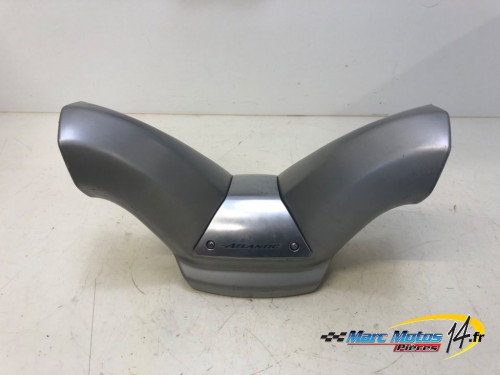 HABILLAGE DE GUIDON APRILIA 125 ATLANTIC 2009