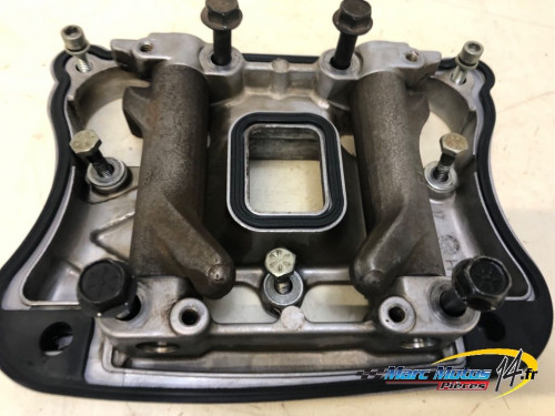 COUVRE-CULASSE ARRIERE BUELL XB9R FIREBOLT 2002
