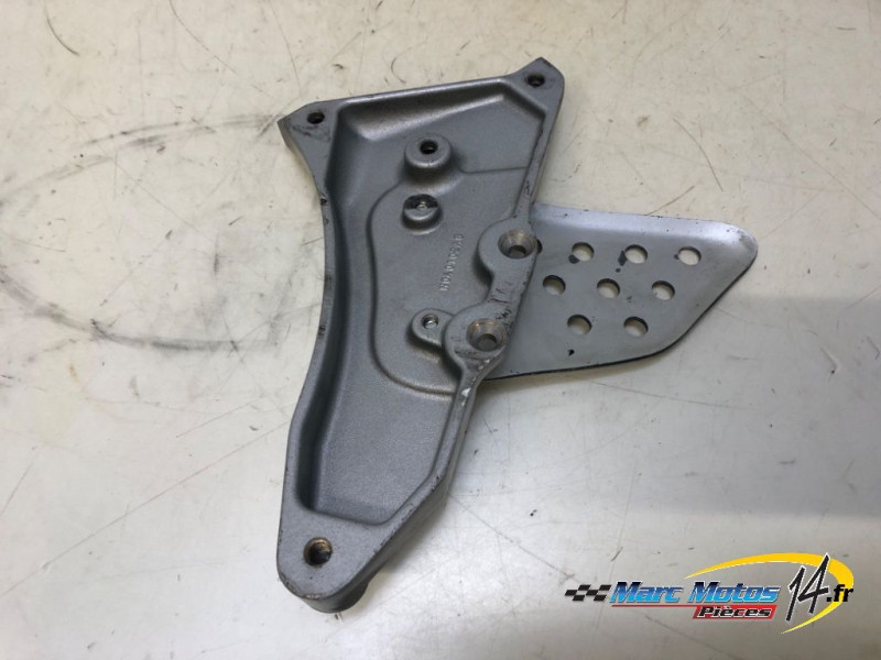 PLATINE AVANT DROITE BUELL XB9R FIREBOLT 2002