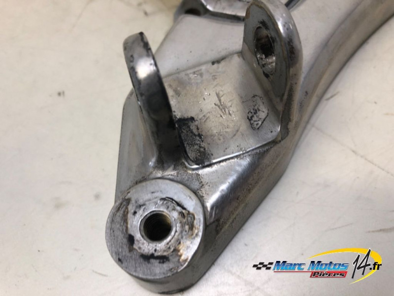 PLATINE AVANT DROITE BUELL XB9R FIREBOLT 2002