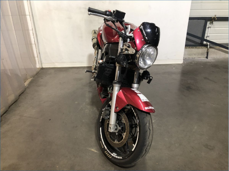 SUZUKI 650 SV N