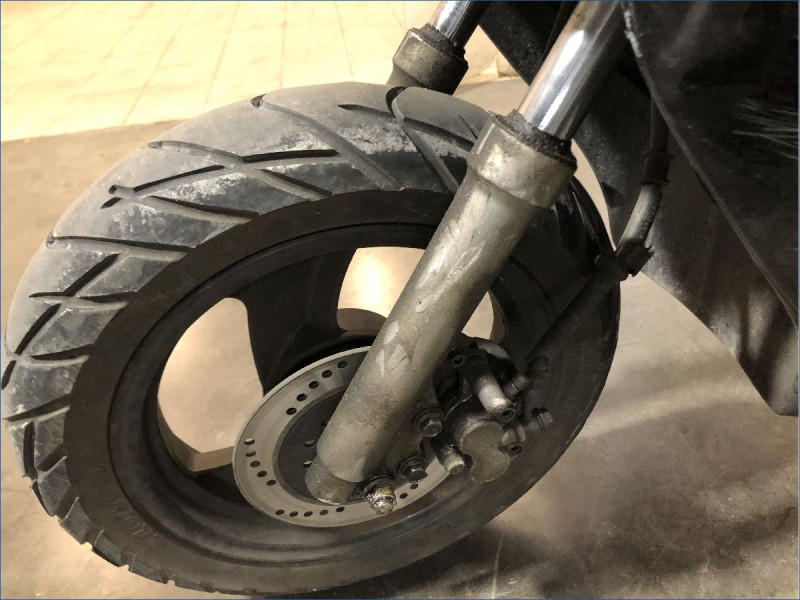 RAZZO BT49QT 