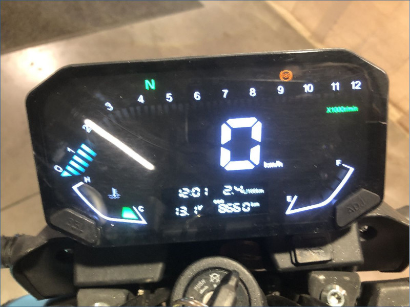 VOGE 125 R 