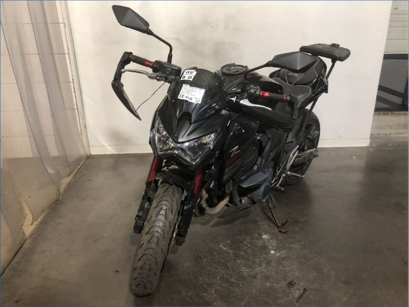 KAWASAKI Z800 