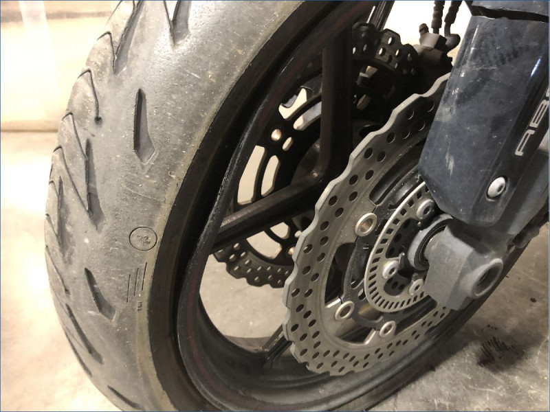 KAWASAKI Z800 