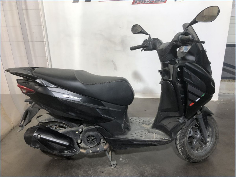 APRILIA 50 SXR 