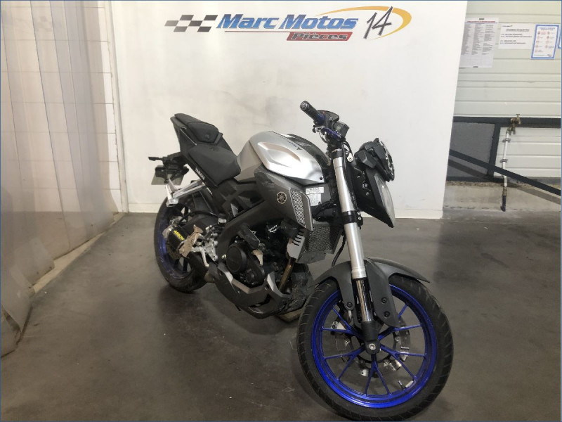 YAMAHA MT125 