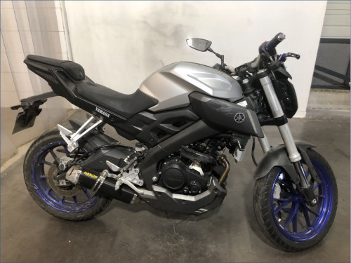 YAMAHA MT125 