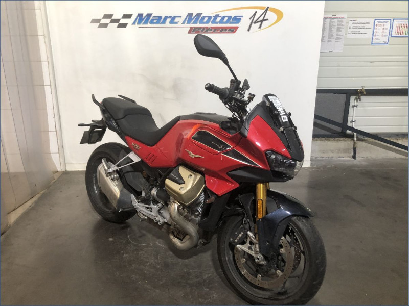 MOTO GUZZI V100 MANDELLO 