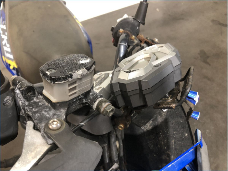 SYM 50 CROX 