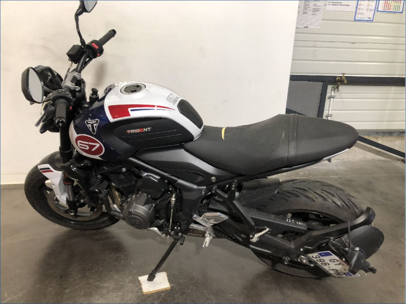 TRIUMPH 660 TRIDENT TRIBUTE
