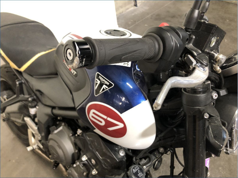 TRIUMPH 660 TRIDENT TRIBUTE