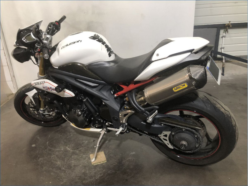TRIUMPH 1050 SPEED TRIPLE R