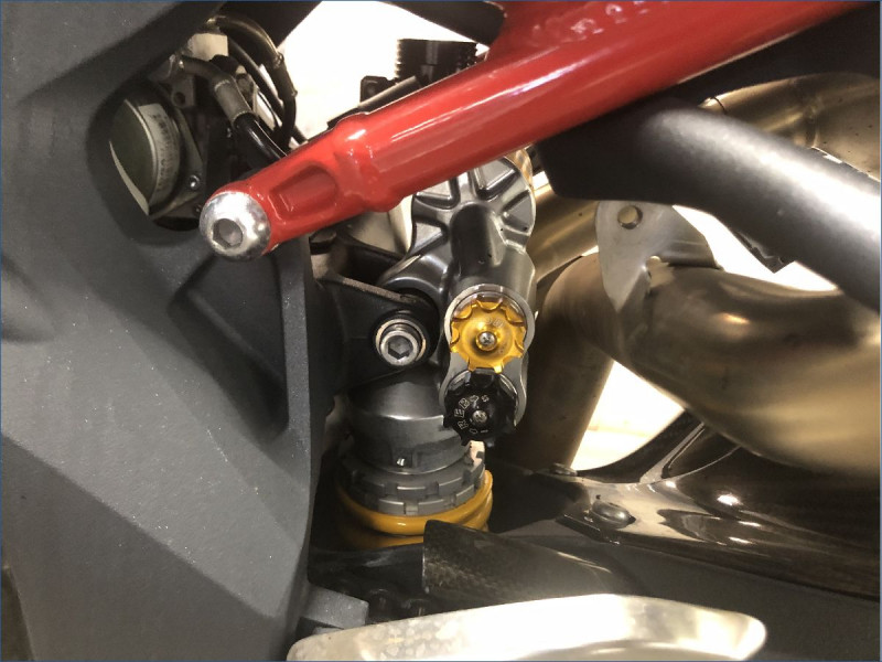 TRIUMPH 1050 SPEED TRIPLE R