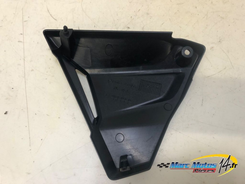 PLASTIQUES ET CAOUTCHOUCS DIVERS BMW R1200GS 2014